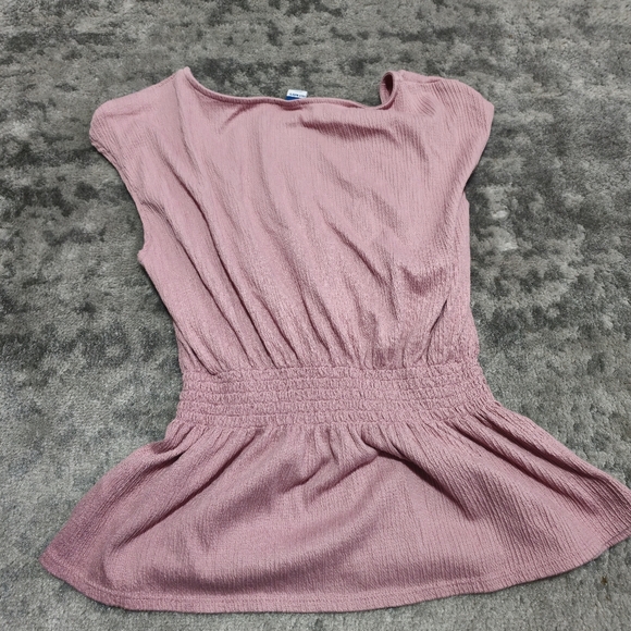 Old navy women's top - Picture 3 of 3